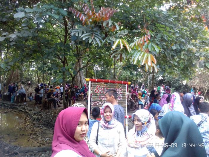 Mantap Ribuan Wisatawan Kunjungi Obyek Wisata Hutan Air